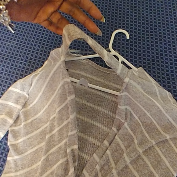 Shirt - Picture 3 of 4